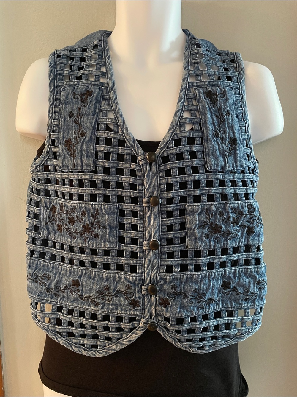 TRADITION Vintage Sleeveless Denim Cutout Embroidered Cottagecore Retro 90s Vest